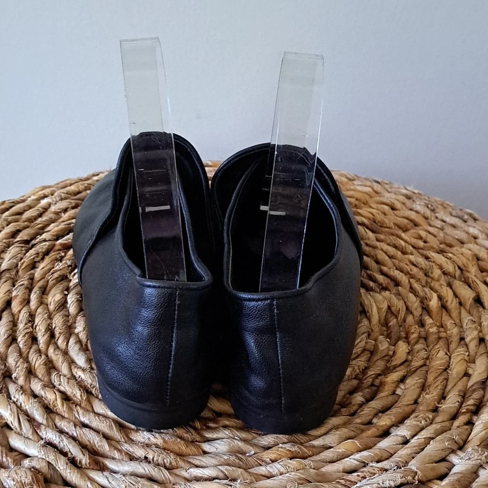 NWOT Aquatalia Womens Revy Black‎ Soft Napa Leather Slipper Loafers S-6.5